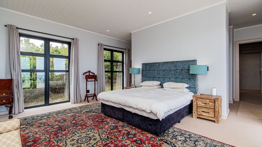 5 Bedroom Property for Sale in Pezula Private Estate Western Cape